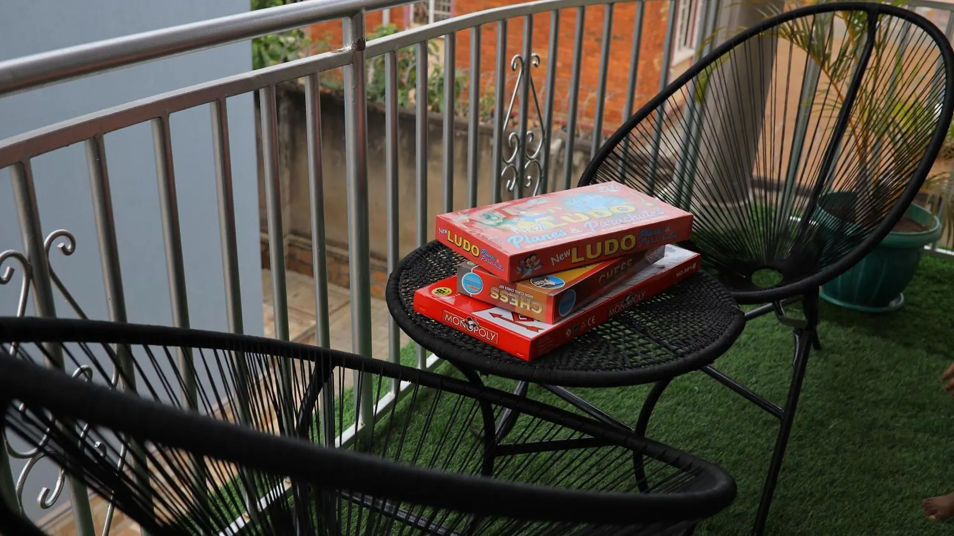 Shirleyz Cozy Haven - A Delightful Apt In Jinja City Apartment